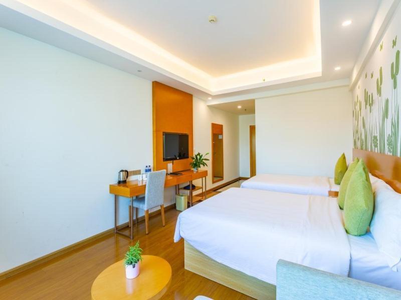 Greentree Alliance Sanya Jiyang District Yalongwan Road Hotel Extérieur photo