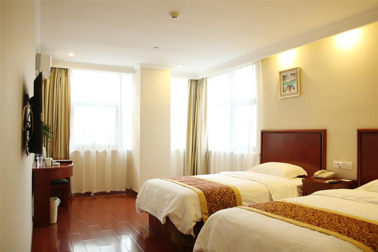 Greentree Alliance Sanya Jiyang District Yalongwan Road Hotel Extérieur photo