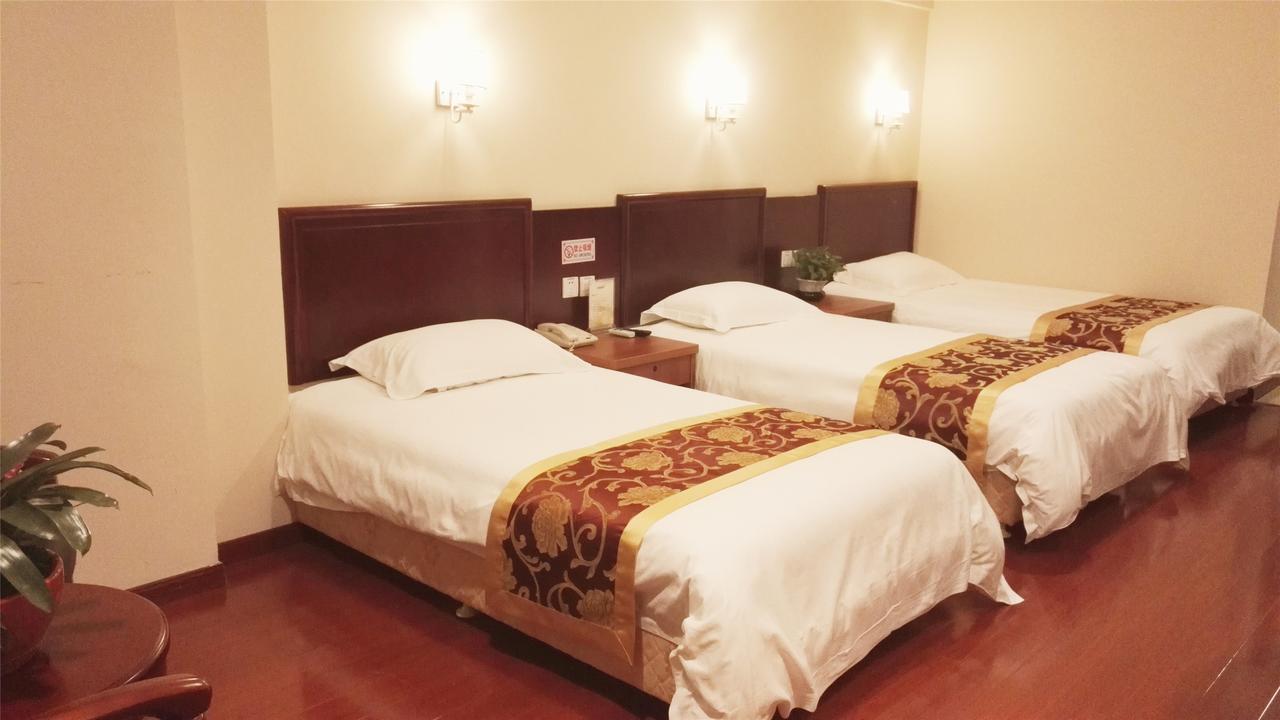 Greentree Alliance Sanya Jiyang District Yalongwan Road Hotel Extérieur photo