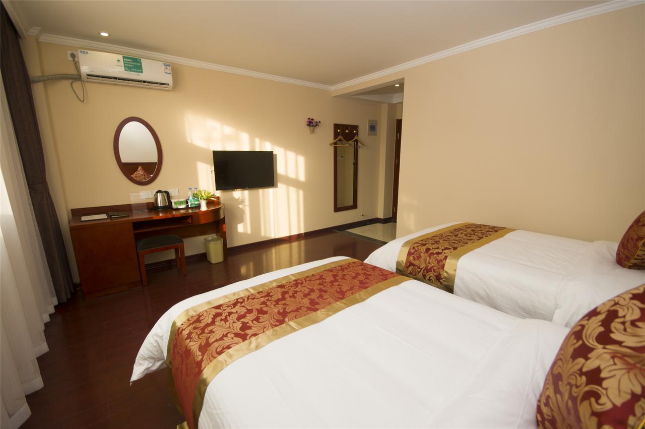 Greentree Alliance Sanya Jiyang District Yalongwan Road Hotel Extérieur photo