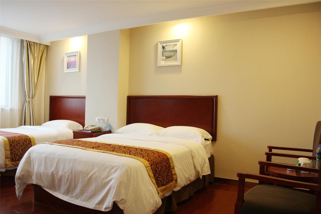 Greentree Alliance Sanya Jiyang District Yalongwan Road Hotel Extérieur photo