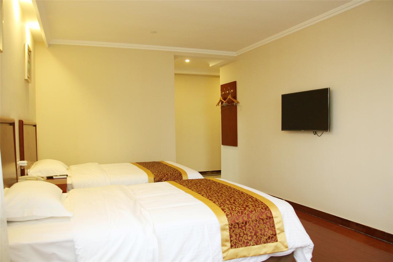 Greentree Alliance Sanya Jiyang District Yalongwan Road Hotel Extérieur photo